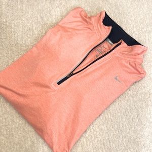 Nike top